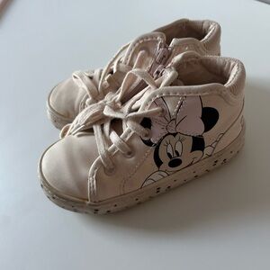 Zara Cream Minnie Mouse Kids Sneakers